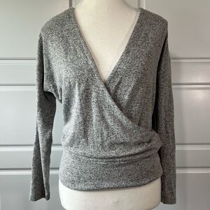 White‎ House Black Market Gray Wrap Top Long Sleeve V Neck Athleisure Everyday